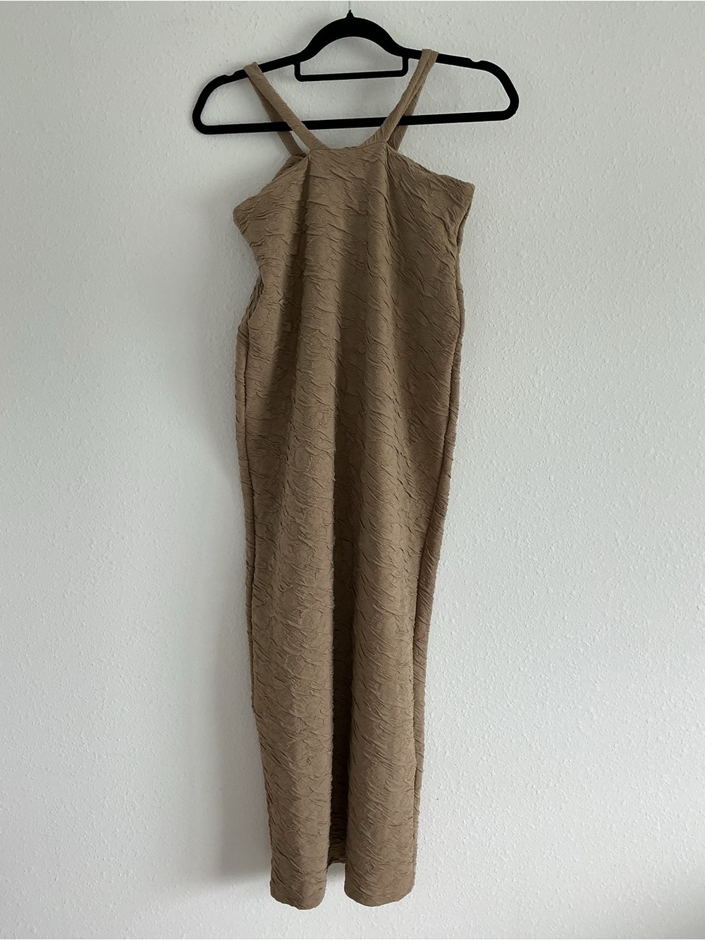 Women's Sleeveless Textured Maxi Dress — Tan